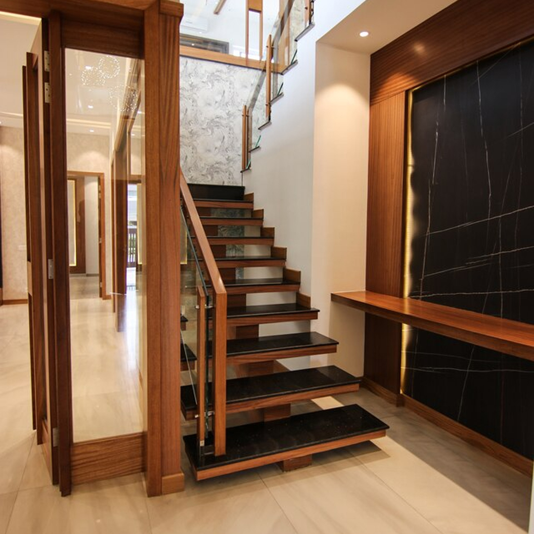 Nine Top Benefits of Installing Hardwood Flooring for Stairs